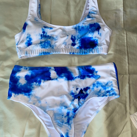 Shein bikini set large - Picture 1 of 3